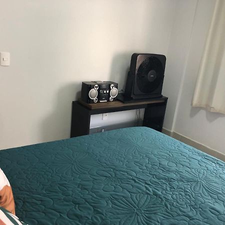 Alto Padrao - Apartamento De 3 Quartos Na Badalada Praia Do Morro A Poucos Passos Da Areia - Elevador -Wi-Fi 구아라파리 외부 사진