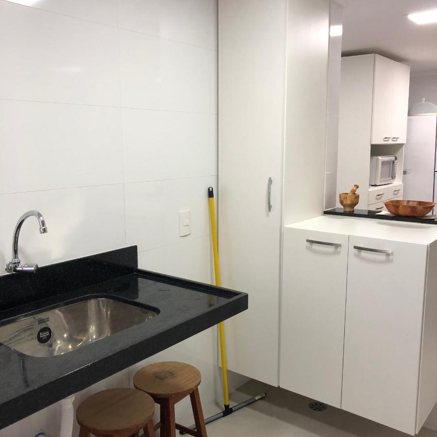Alto Padrao - Apartamento De 3 Quartos Na Badalada Praia Do Morro A Poucos Passos Da Areia - Elevador -Wi-Fi 구아라파리 외부 사진