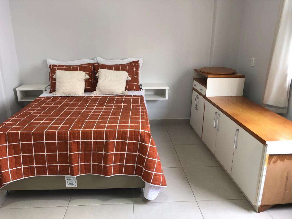 Alto Padrao - Apartamento De 3 Quartos Na Badalada Praia Do Morro A Poucos Passos Da Areia - Elevador -Wi-Fi 구아라파리 외부 사진